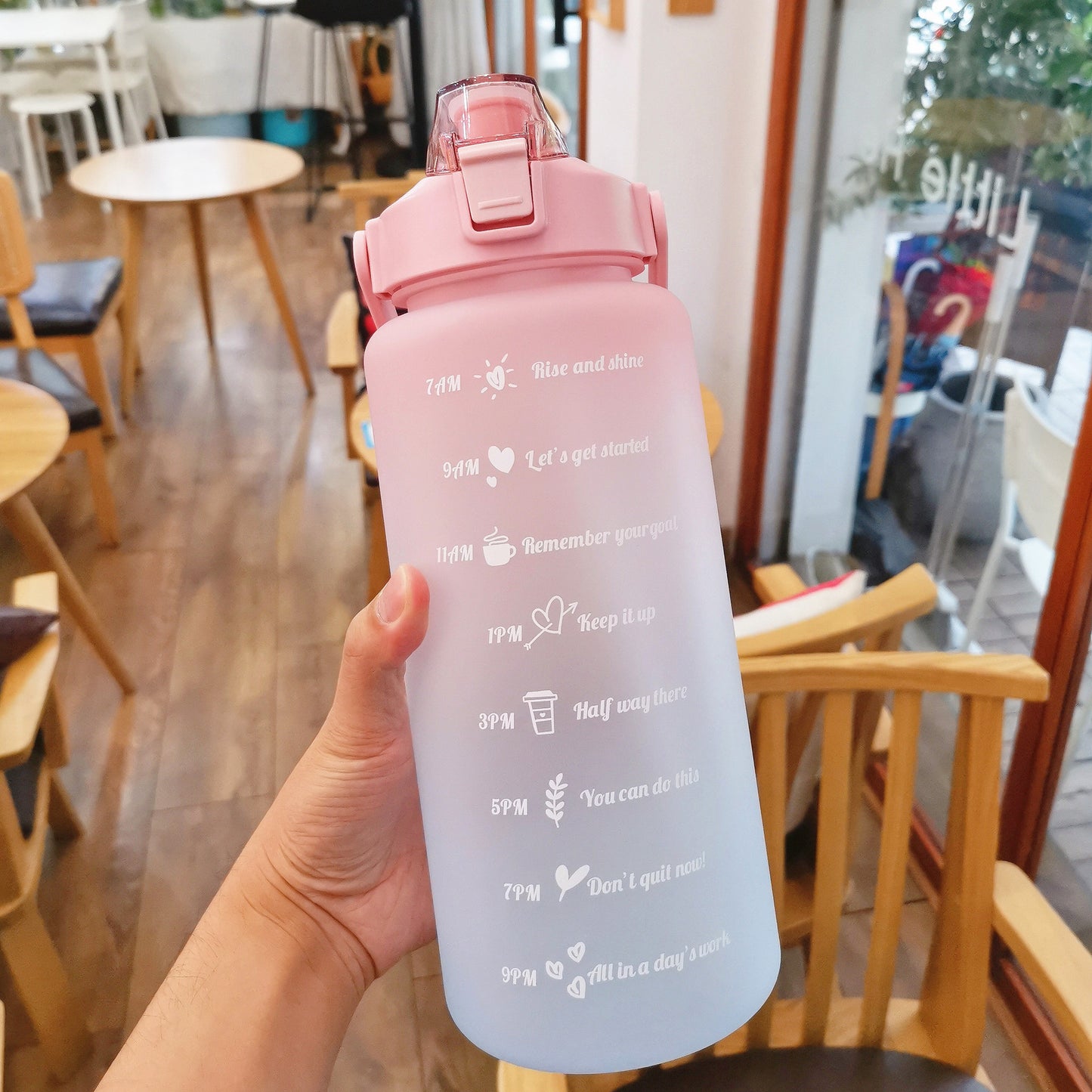 New Large Capacity Water Bottle With Straw Gradient Frosted Outdoor Plastic Cup Fitness Sports Anti-Fall Scale Water Cup